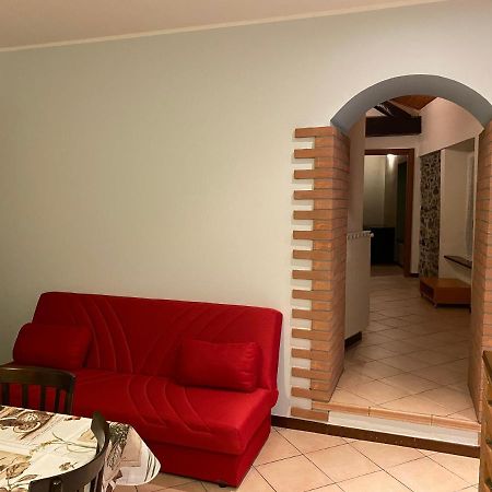 شقة Borgo Antico House تْشيرنوبيو المظهر الخارجي الصورة
